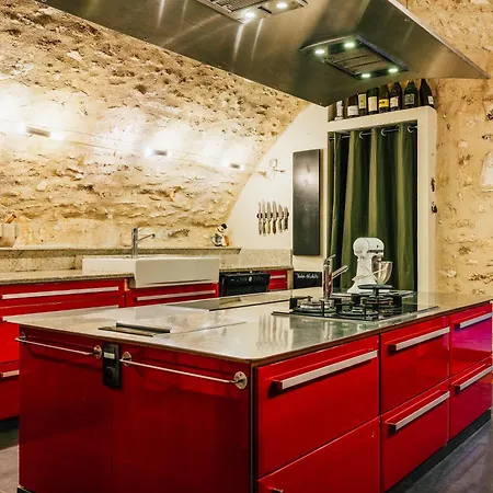 Holiday home Du Bout Eygalieres (Bouches-du-Rhone)